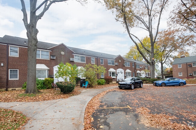 Photo - Deepdale Gardens COOP Apartments