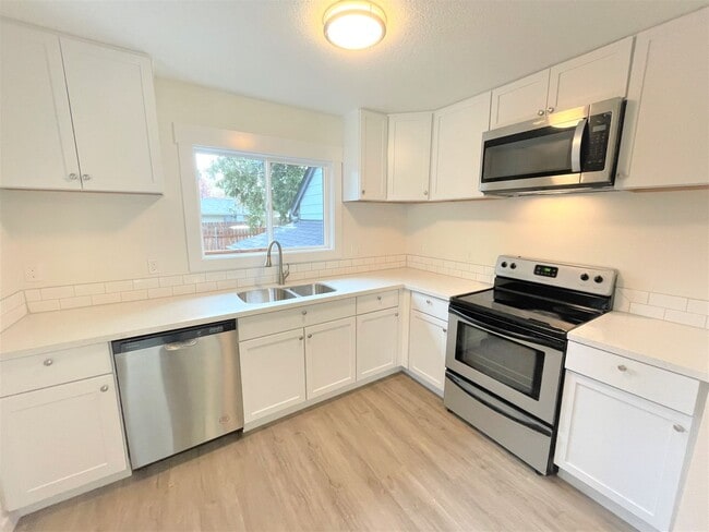 620 SE 146th Ave