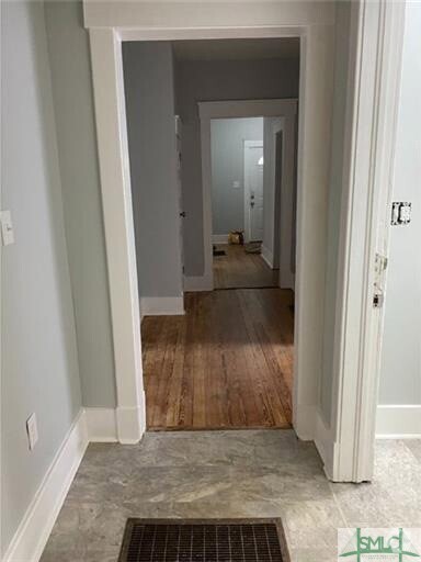 Building Photo - 821 E 37th St Rental