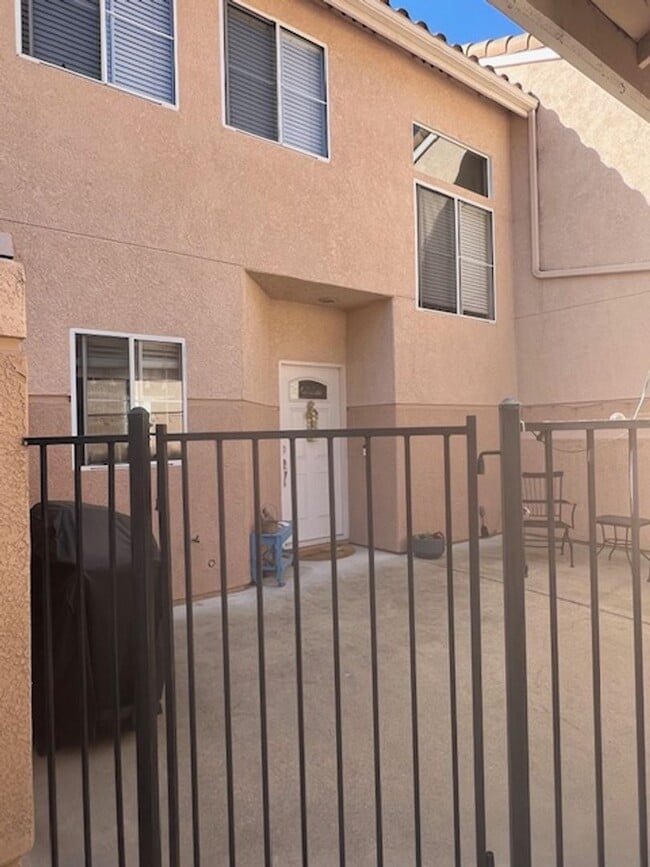 Photo - Desirable 2-bedroom/2.5-bathroom Condo in Islay Villas! Available Summer 2026