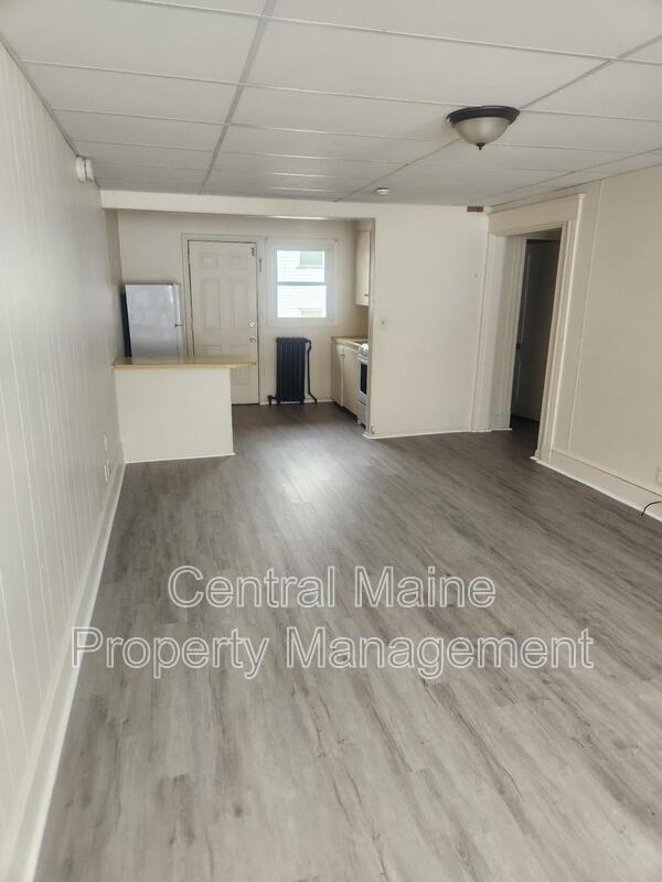 Photo - 127 Oak St Unit 127 Oak-2