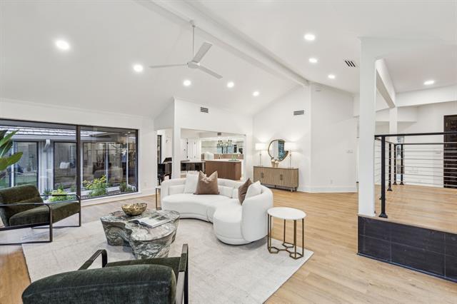 Photo - 7420 Royal Ln