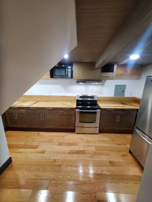 Building Photo - 211 SW 12th St Rental