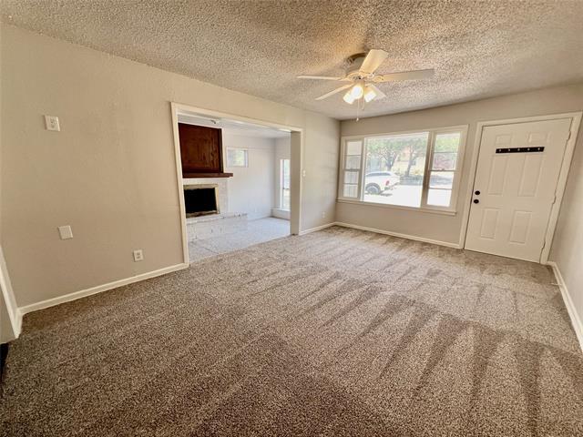 Photo - 213 Wanda Way
