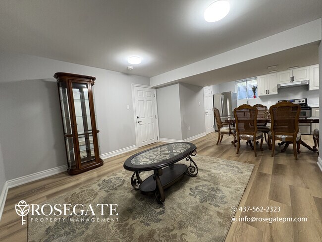 Photo - Modern 2-Bedroom Basement Apartment with In-Unit Laundry – Welland Unit 2