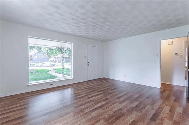 Photo - 2823 Aster St