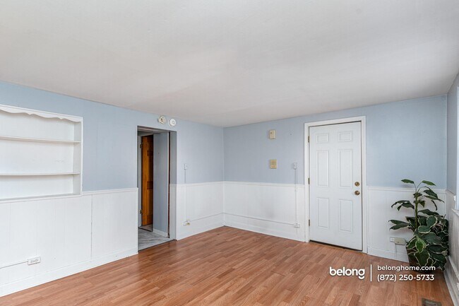 Photo - 3536 Front St