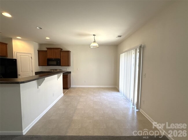 Photo - 354 Cornielle Ln