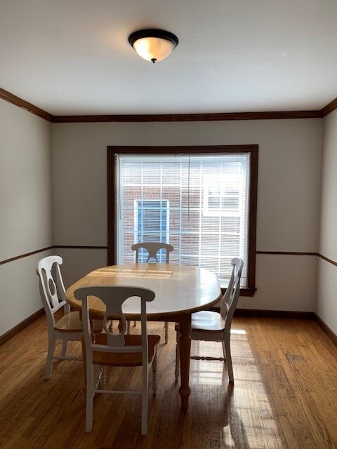 Photo - 633 W 44th St