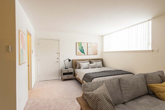 Photo - Medical Center Court Apartments