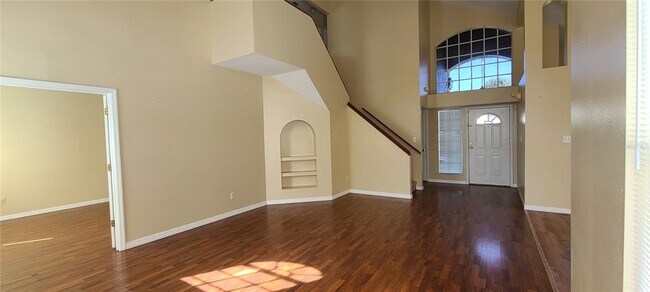 Photo - 2411 Berkshire Ct
