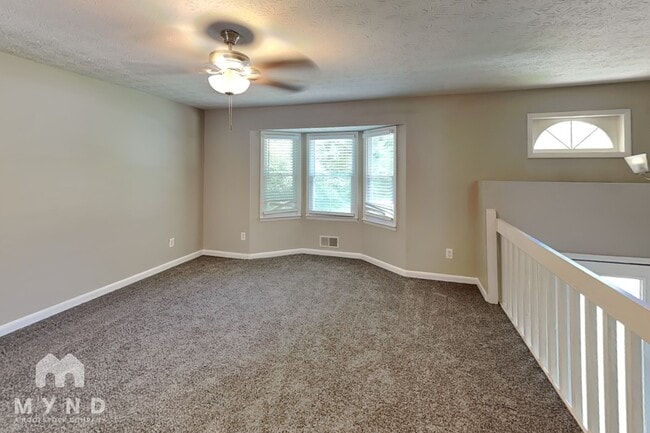 3798 Leach Rd