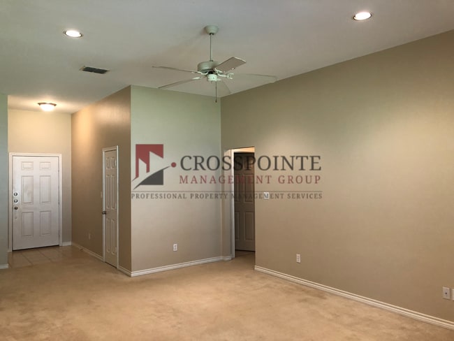 Photo - Available! 3 Bedroom Home in Flint!