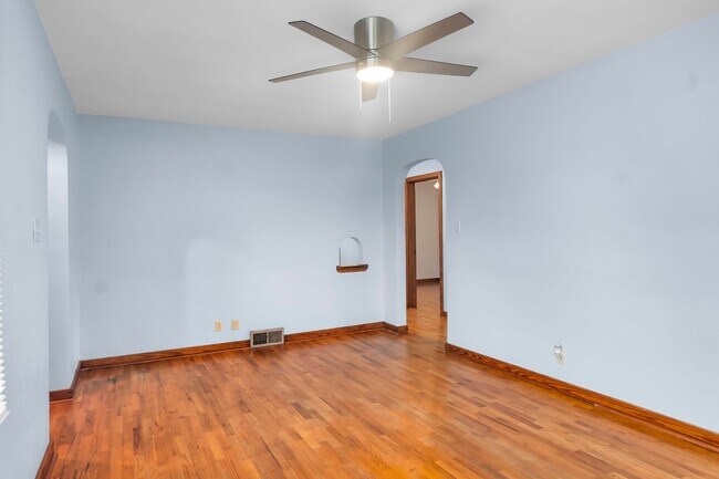 Photo - 1821 Merriwether St