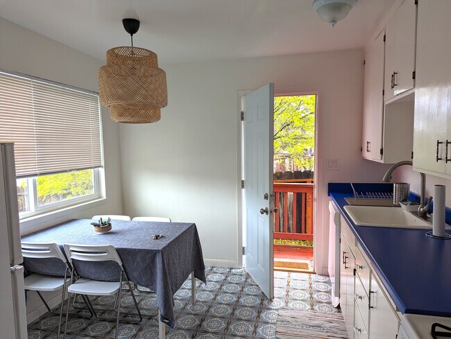 Kitchen - 7381 Soquel Dr