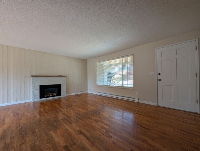 Photo - Great 4-Bedroom, 1.5-Bath Home In The River Road Area Of Eugene!