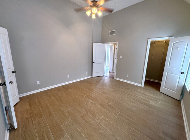 10228 Morning Hill Dr