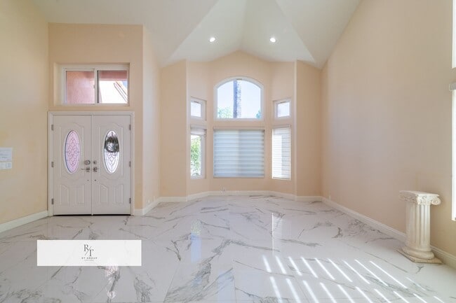 Photo - Stunning Remodeled Home in Walnut Valley U...