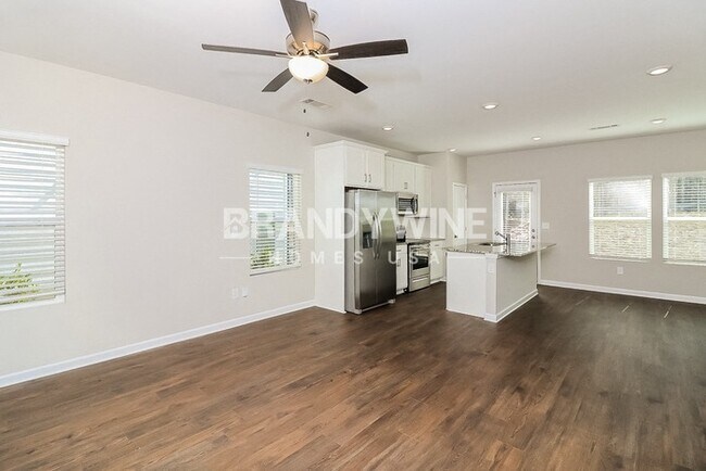 Photo - 101 Crestview Wy