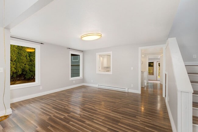 Photo - Wonderful 3BD Finn Hill Home in Kirkland with Garage!