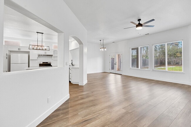 Photo - 10556 E Greenbury Way