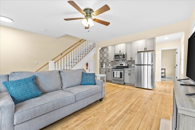 Photo - 416 Pearl St Unit 46 Campus Ct