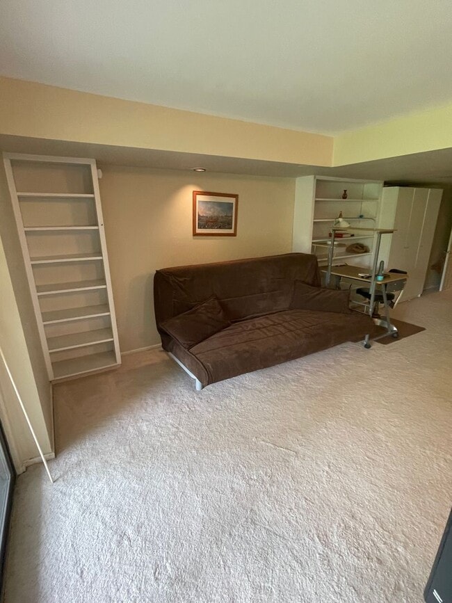 Photo - 1 Bed 1 Bath