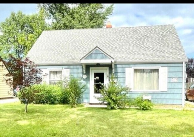 4 BEDROOM SINGLE FAMILY EUCLID, OHIO - 4 BEDROOM SINGLE FAMILY EUCLID, OHIO House