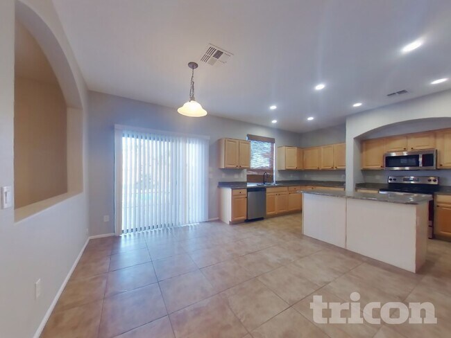 Photo - 21650 Dietz Dr