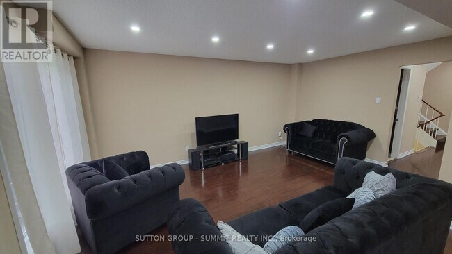 Photo - 1378 Everton St