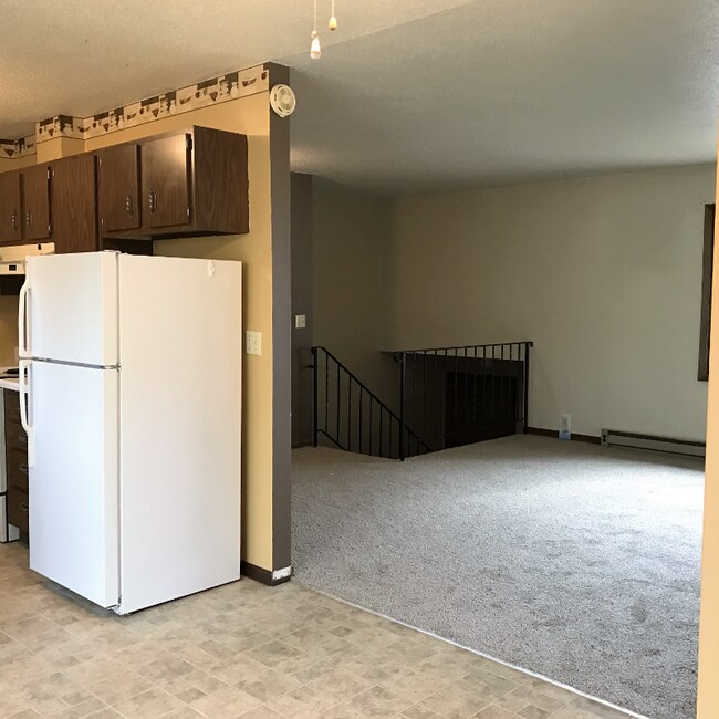 Photo - 802 11th St NW