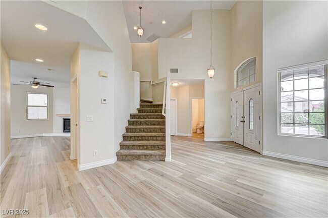 Photo - 9475 McCombs St