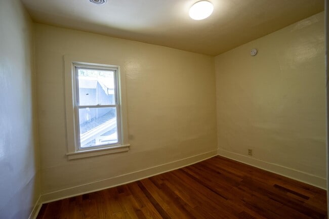556 Columbus Ave Unit Columbus 556