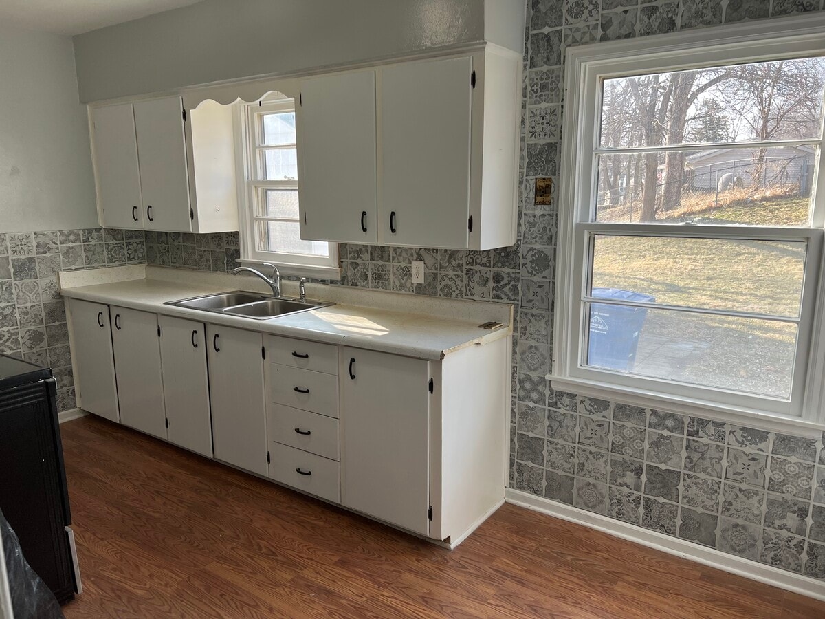 Photo - 5727 Washington Ave