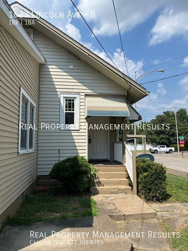 Building Photo - 1623 Lincoln Ave Unit B Rental