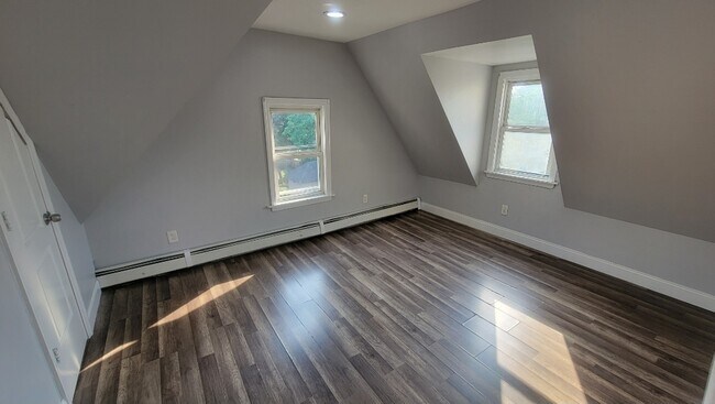Photo - 321 E 7th St Unit 321