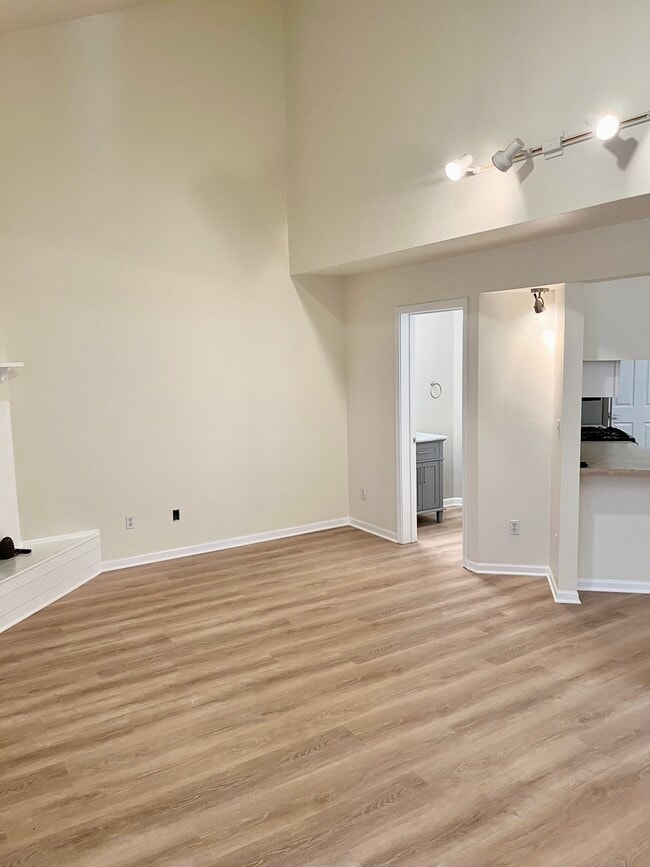 Half Bath off Living Room - 984 22nd Ave