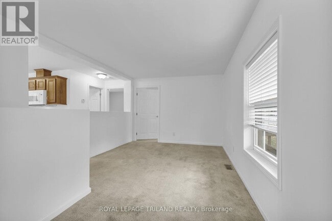 Photo - 330 Matilda St