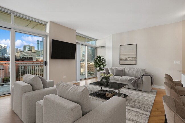 Photo - 330 W Grand Ave Condo Unit 907