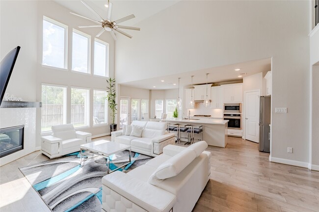 Photo - 13806 Llano Basin Ct