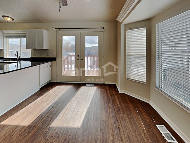 Photo - 2277 W 2300 N