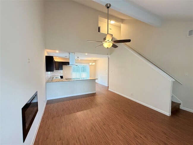 Photo - 1605 Parkwood Dr