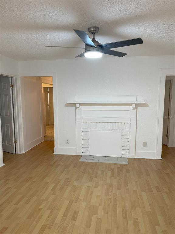 Photo - 835 Newton Ave S