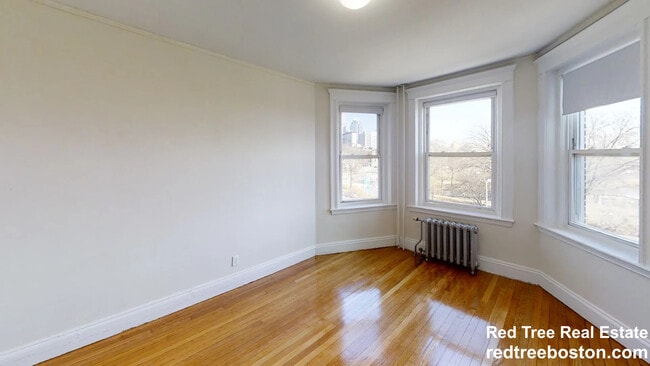 Building Photo - 1171 Boylston St Unit 31