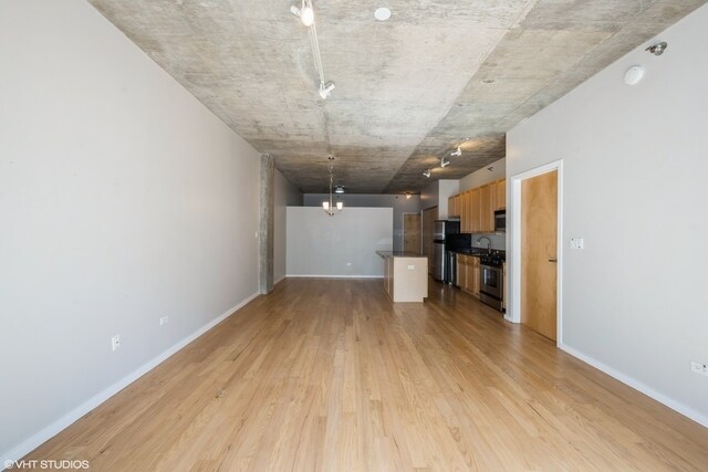 321 S Sangamon St Unit 408
