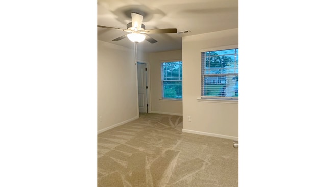 Photo - 612 Creekway Dr