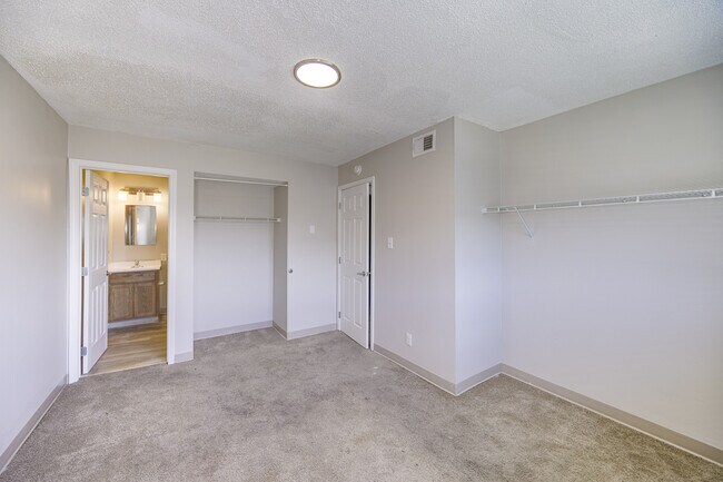 Photo - Sunset Village Apartments