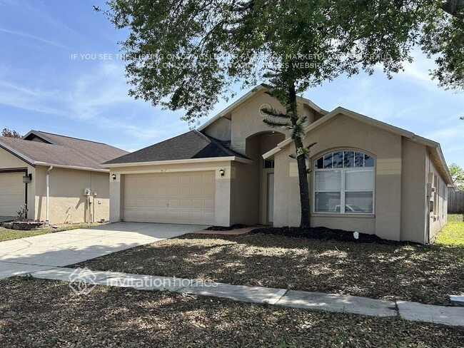 Building Photo - 407 Sand Ridge Dr