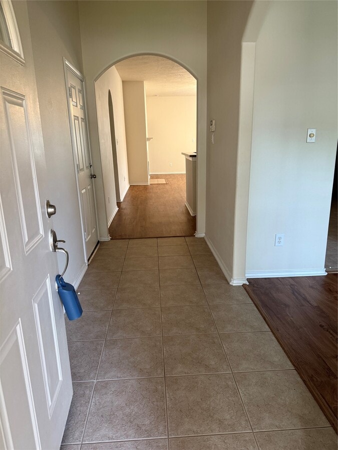 Photo - 5118 Birch Manor Ln