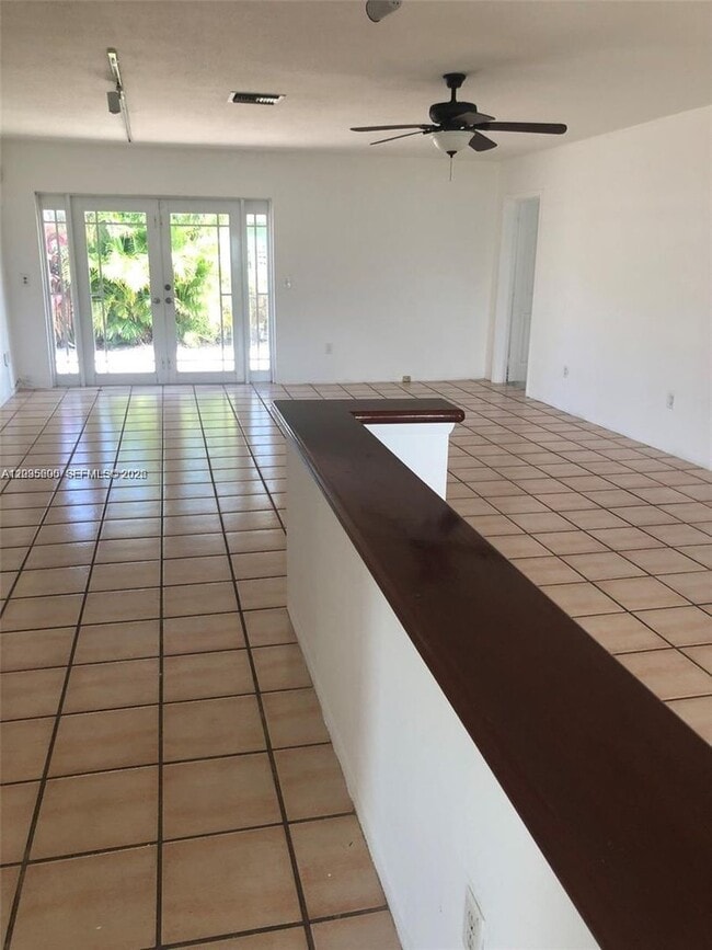 Photo - 401 SE 5th St